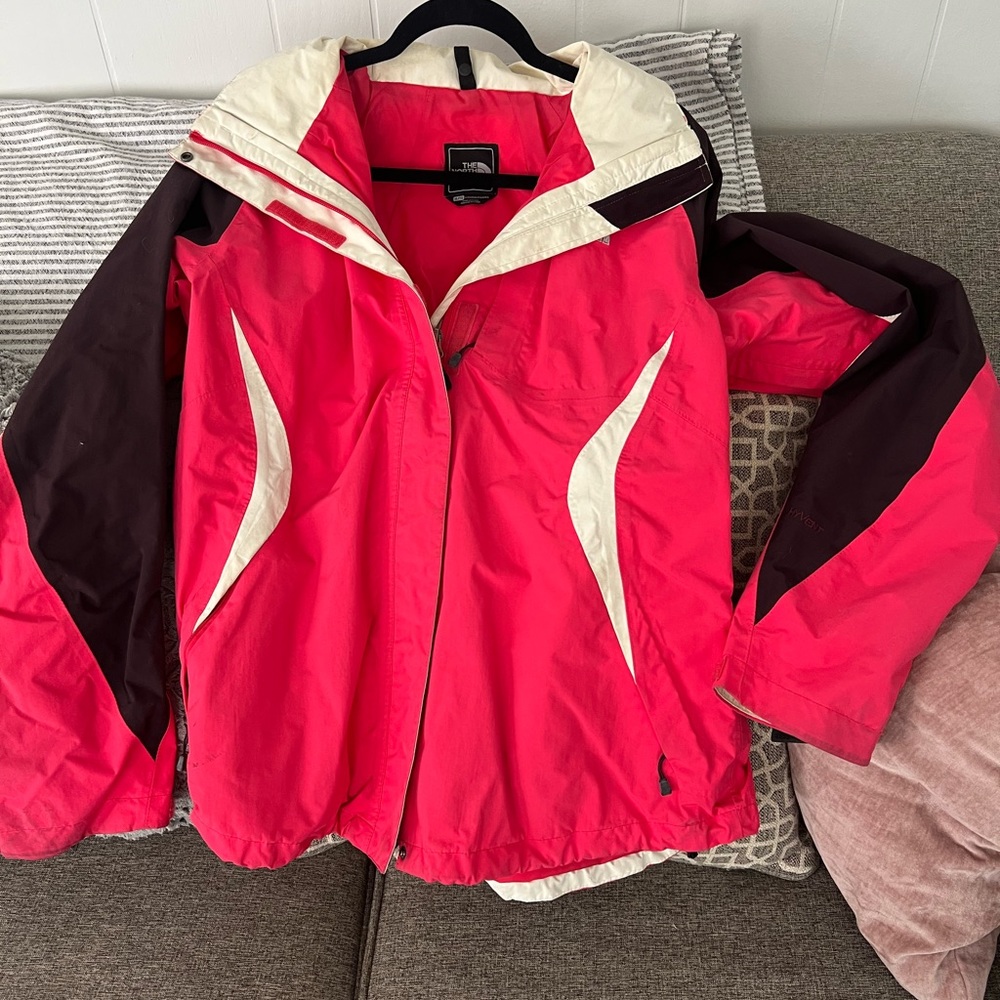 North Face Shell. Haven’t worn it in years. Small stains on the sleeves.